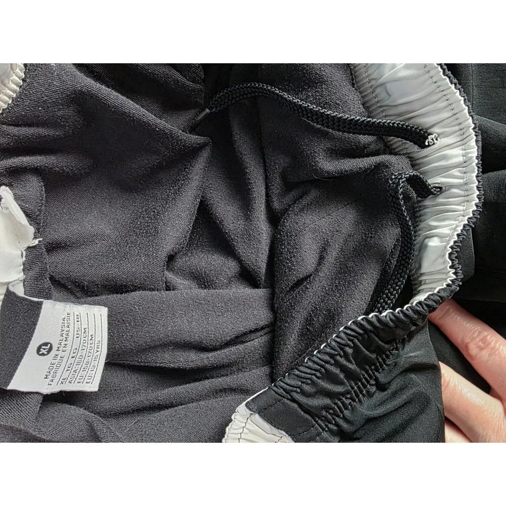 Vintage Nike Track Pants Windbreaker Pants Lined Youth Size XL (18) Athletic Run